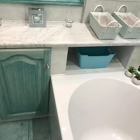 Ksiazkowa 7e By Homeprime Warszawa