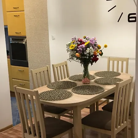 Ksiazkowa 7e By Homeprime Warszawa